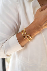 Bracelete Trama